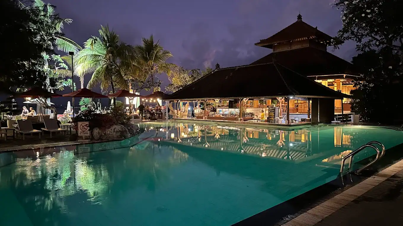 Griya Santrian Hotel